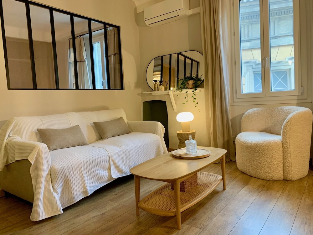 Standard Apartment