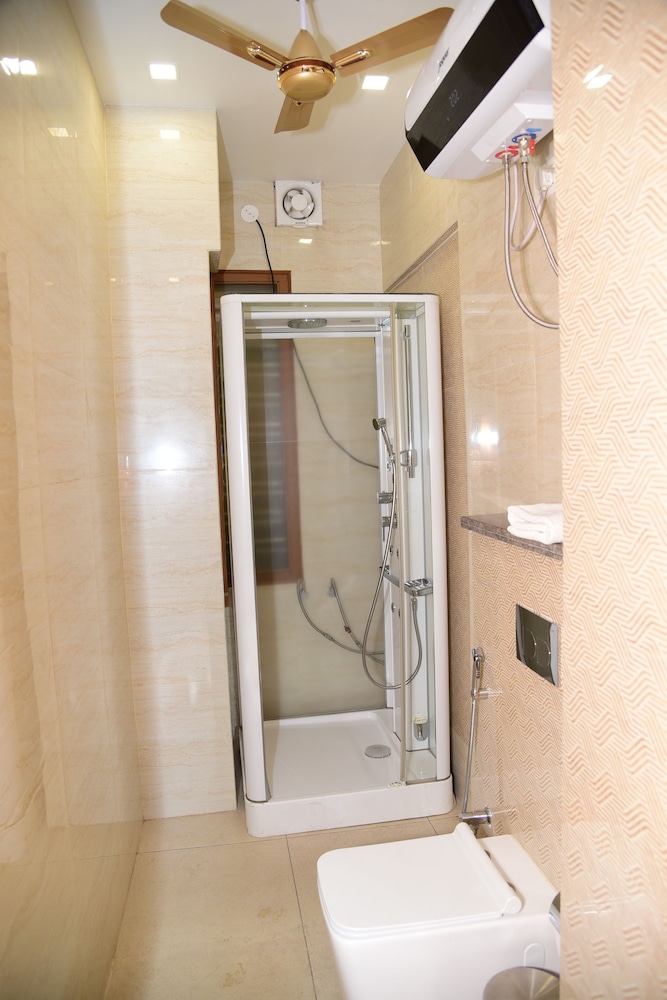 Luxury Double Room, 1 King Bed photo 2