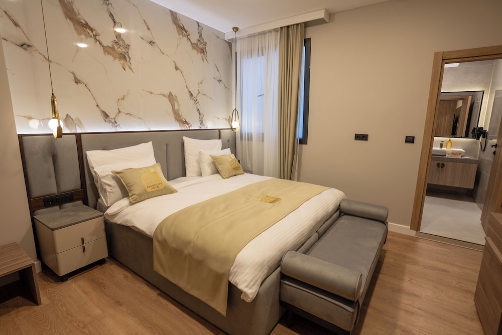 Superior Double or Twin Room, Non Smoking, City View photo 1
