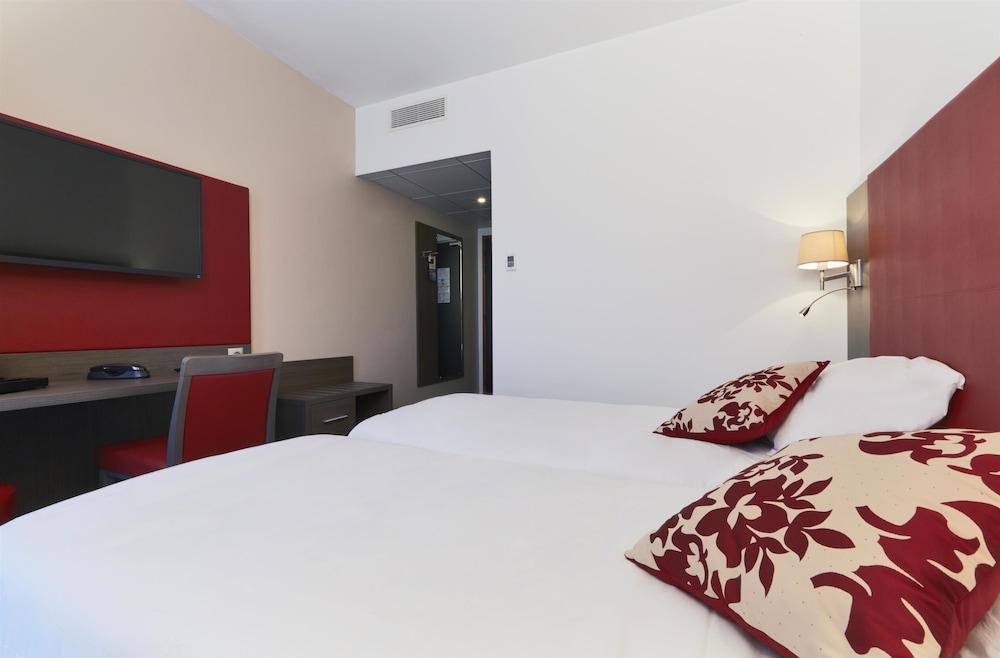 Superior Room, 2 Twin Beds photo 1