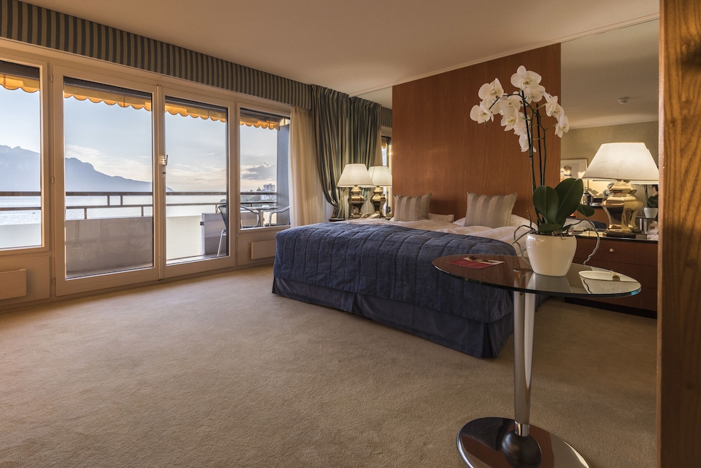 Deluxe Double or Twin Room, Balcony, Lakeside - Photo 1