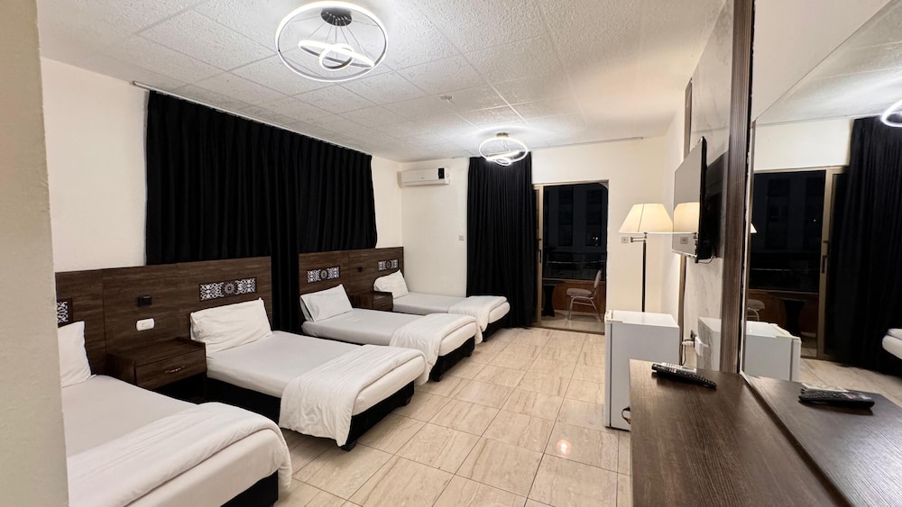 Deluxe Quadruple Room