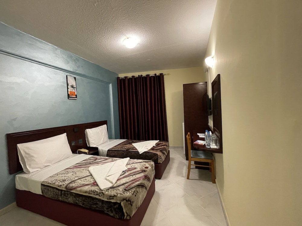 Economy Double Room, Courtyard View photo 2