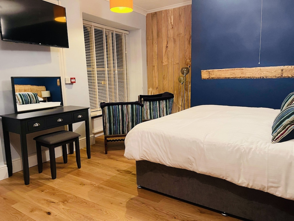 Double Room (The Old Library) photo 3