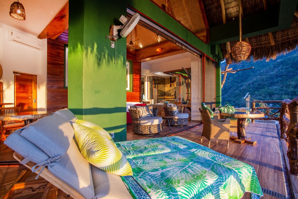 New Tower-eagle Love Nest Ocean View