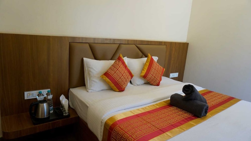 Deluxe Room, Balcony, Mountain View photo 2