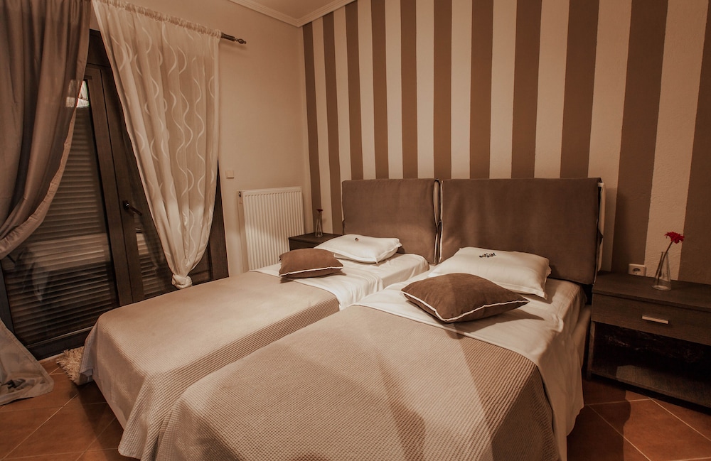 Triple Room, City View