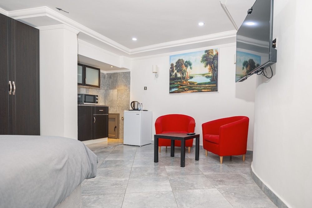 Basic Single Room photo 2