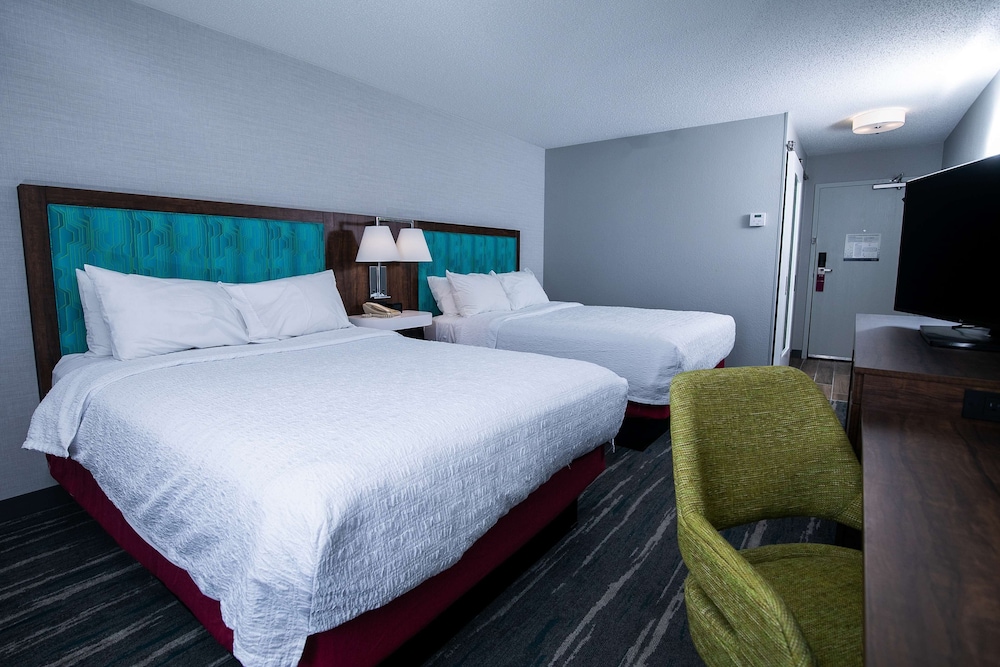 Room, 2 Double Beds, Accessible, Non Smoking photo 3