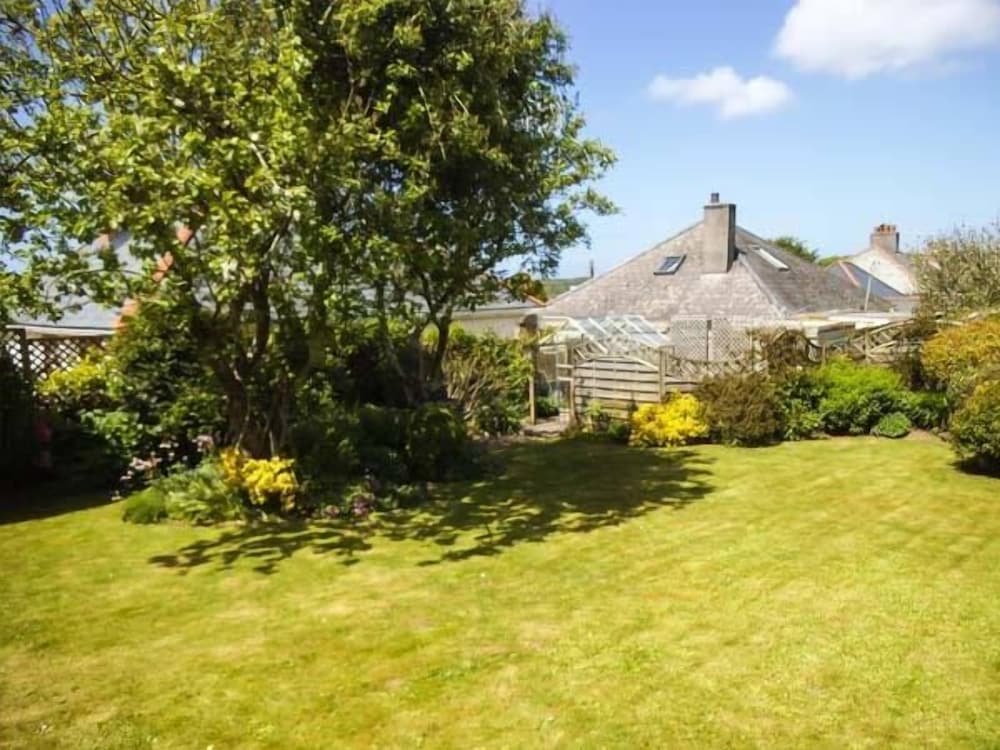 Cottage photo 1