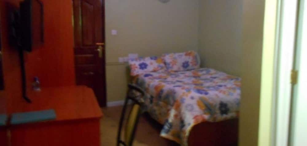 Standard Room photo 1
