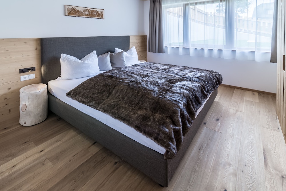 Comfort Apartment, 2 Bedrooms, Garden View, Garden Area photo 3