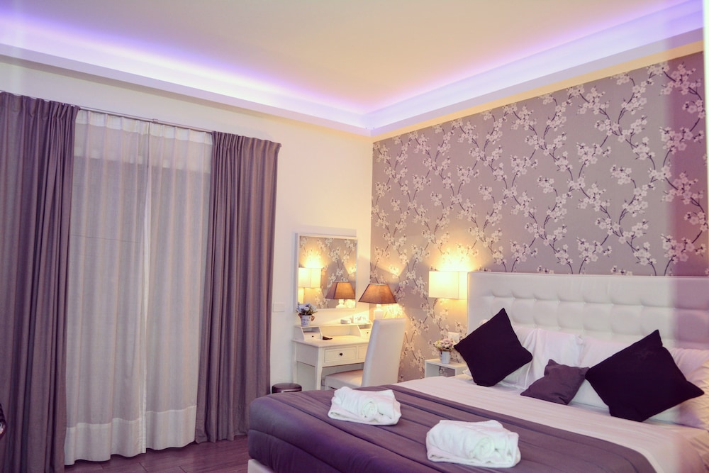 Superior Double or Twin Room photo 3