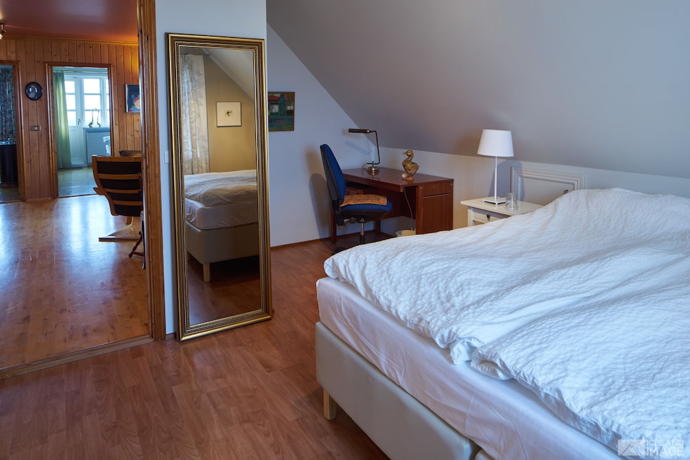203 The Serenity Room, Triple/Double, Or Two Single Beds, Incl. Breakfast photo 3
