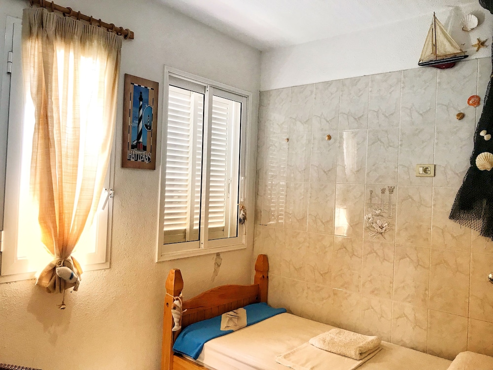 Habitación Económica, 1 Cama Individual