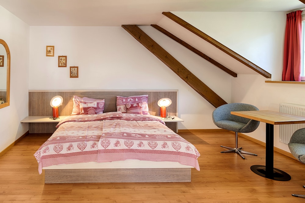 Double or Twin Room photo 1