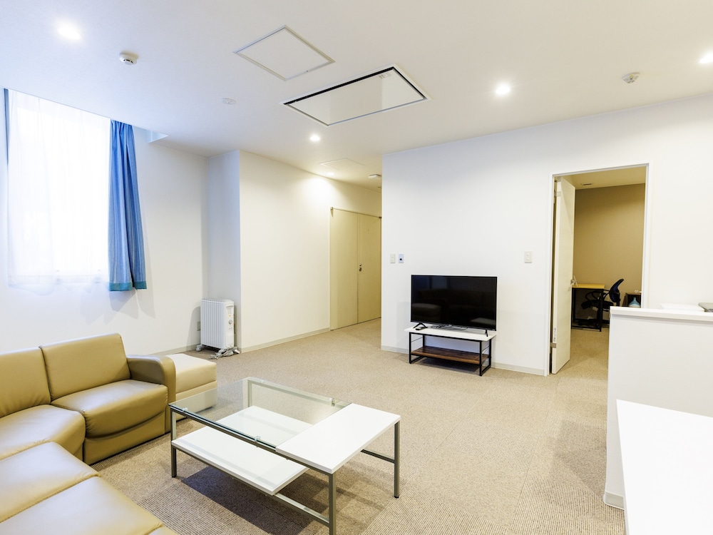 Standard Apartment, Non Smoking, Kitchen (3LDK) photo 2