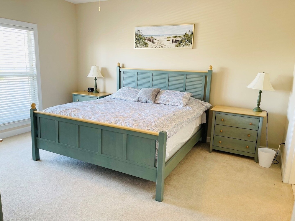 House, 4 Bedrooms photo 1