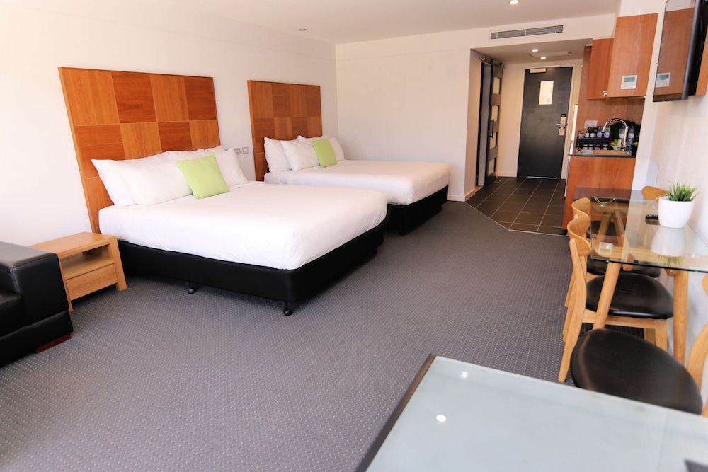 Superior Room, 2 Queen Beds, Kitchenette, Ground Floor photo 1