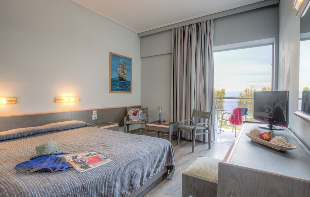 Sea View Room photo 1