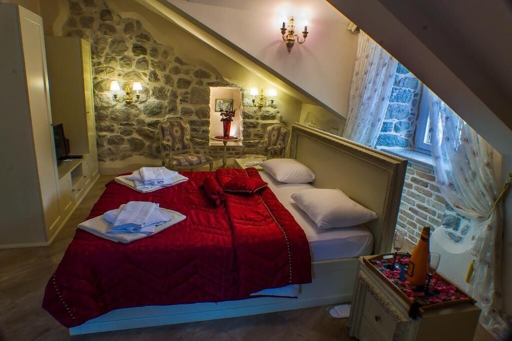 Deluxe Studio Suite, Sea View