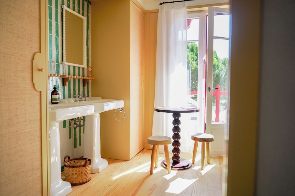 Superior Room, Ocean View (Lino) photo 2