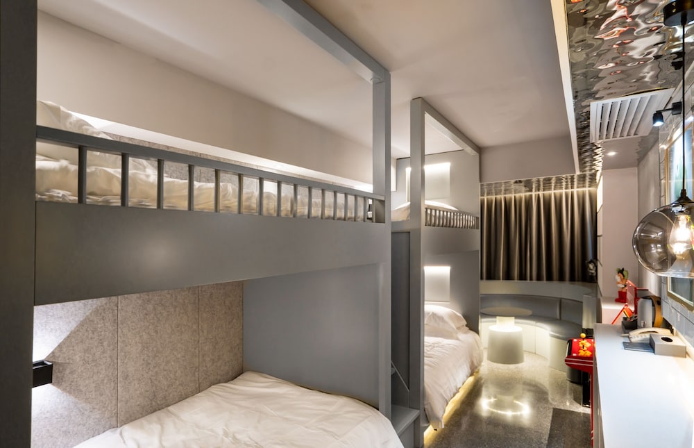 Comfort Quadruple Room