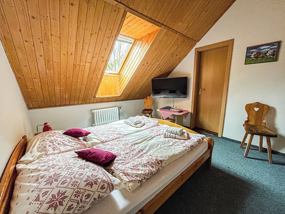 Basic Room photo 2