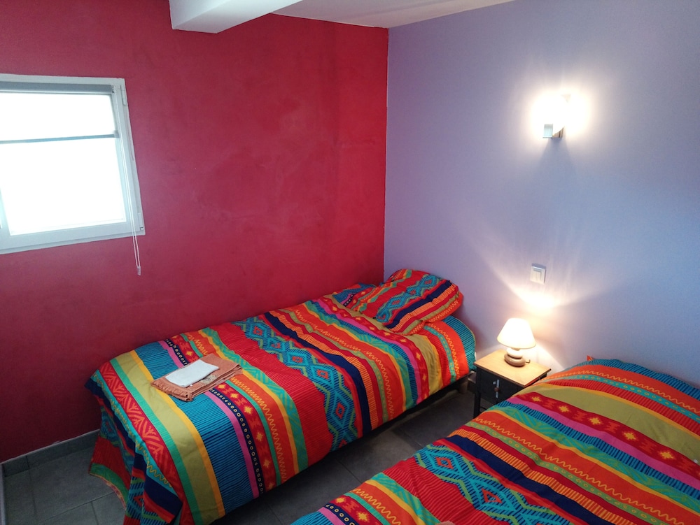 Suite, Mountain View, Garden Area (Le Jardinet) photo 2