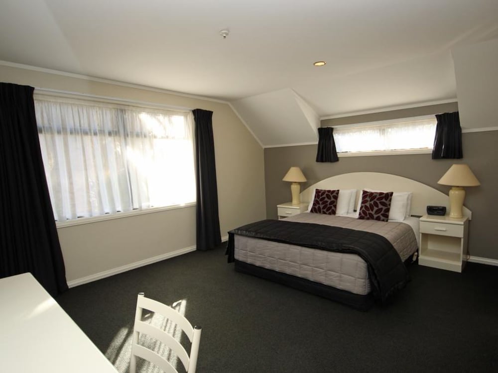Two Bedroom photo 2