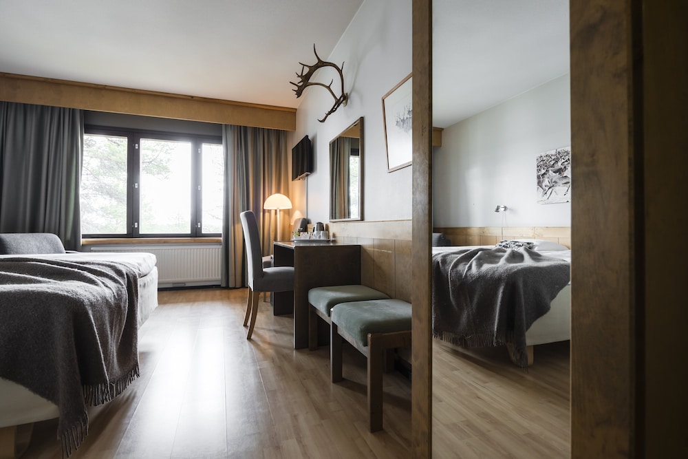 Panoramic Twin Room photo 3
