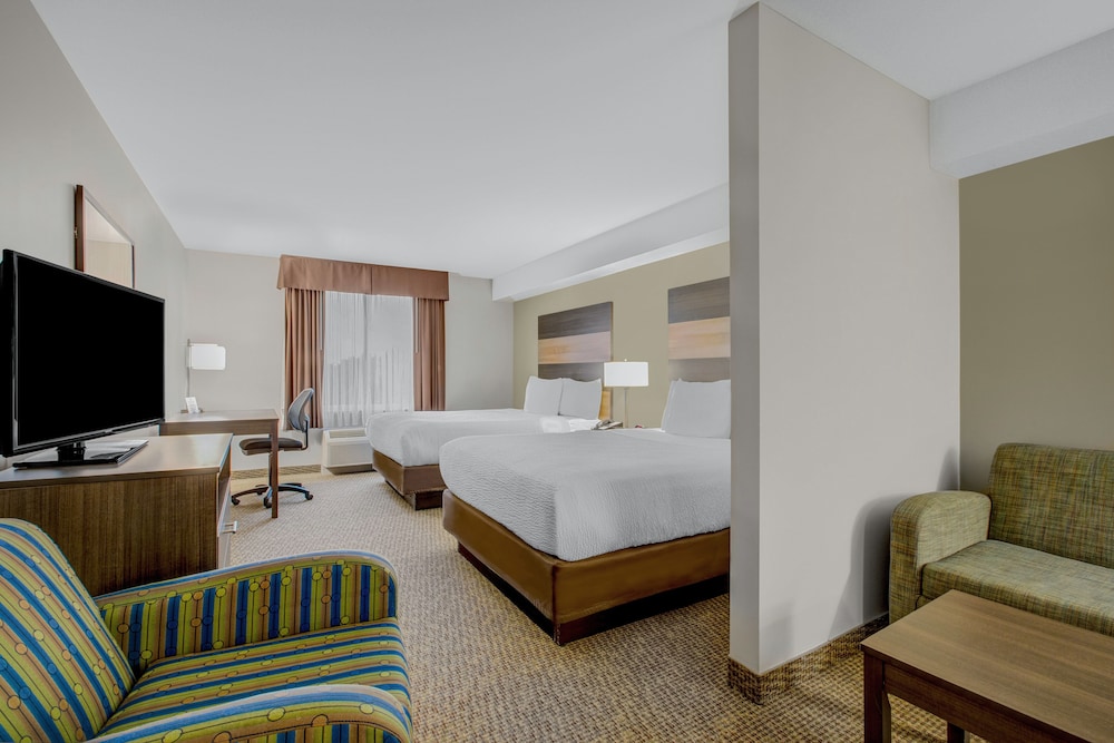 Suite, Multiple Beds, Non Smoking