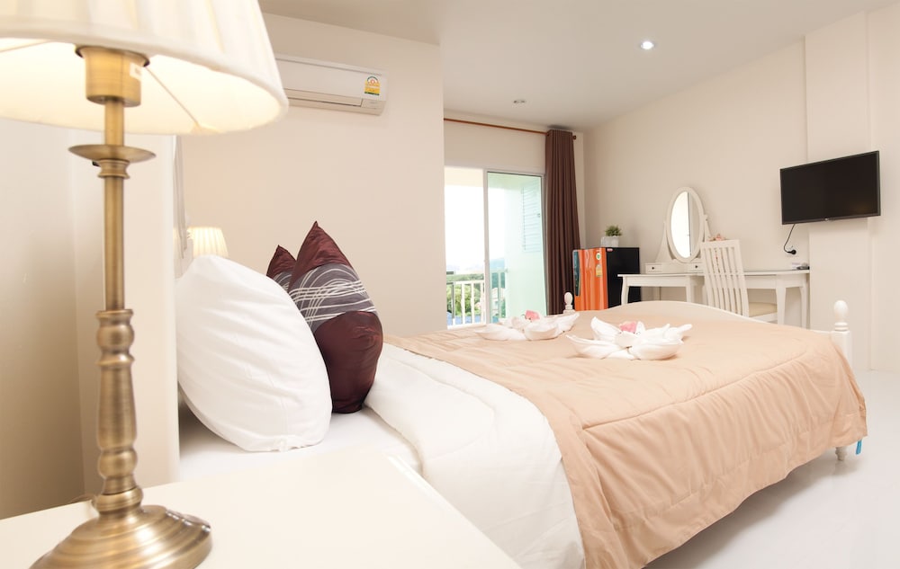 Junior suite vintage room photo 3