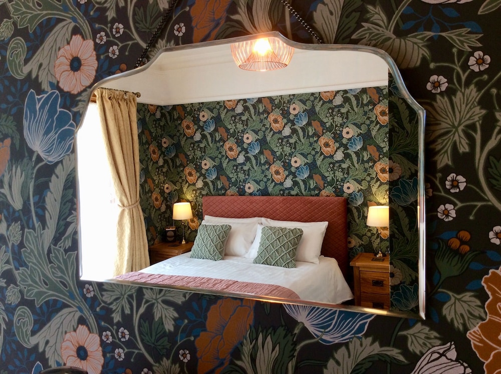 Double Room (Balcony Room) photo 3