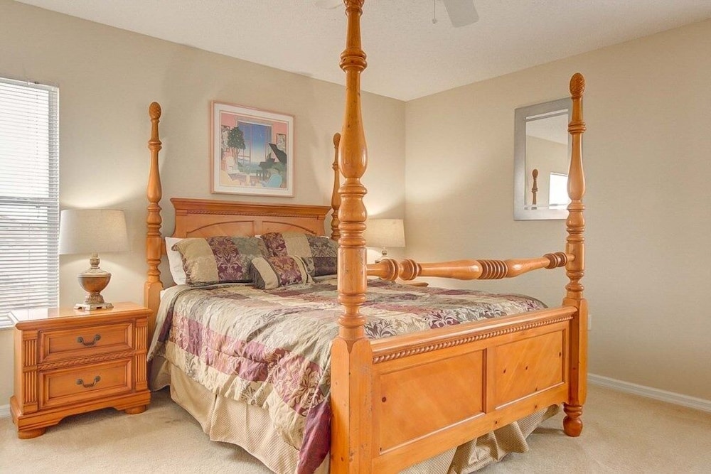 House, 4 Bedrooms photo 1