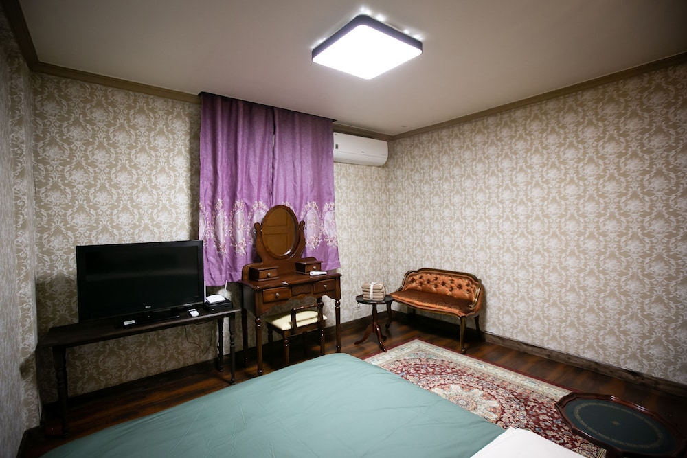 Basic Room - Photo 5