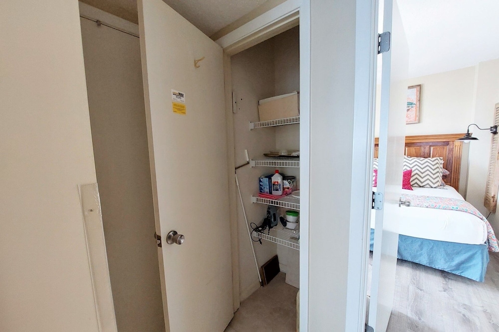 Condo, 3 Bedrooms