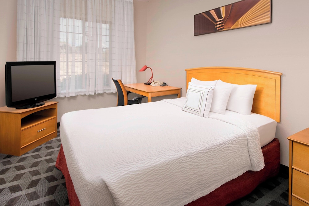 Suite, 1 Bedroom (Hearing Accessible) photo 1