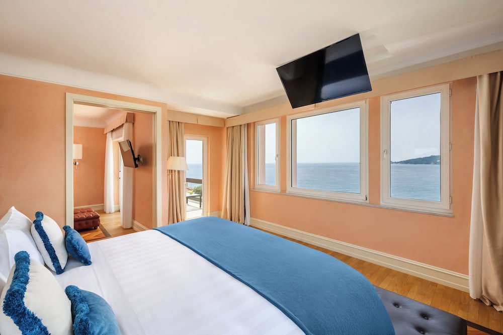 Portofino Panoramic Suite Sea View - Photo 3