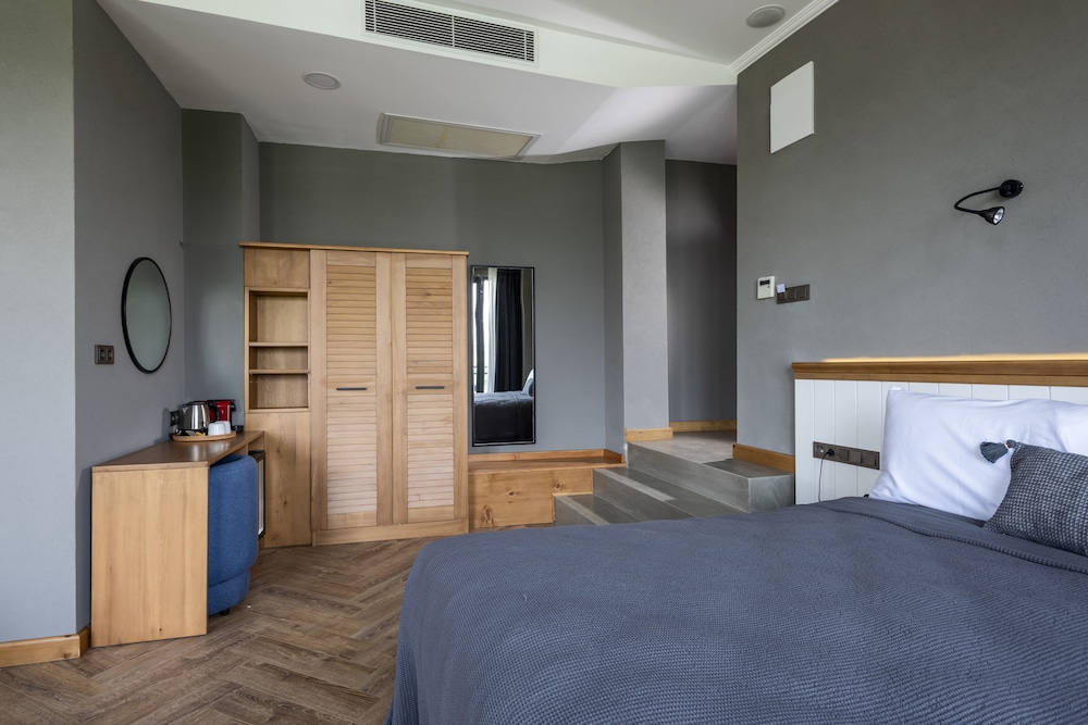 Deluxe Quadruple Room photo 2