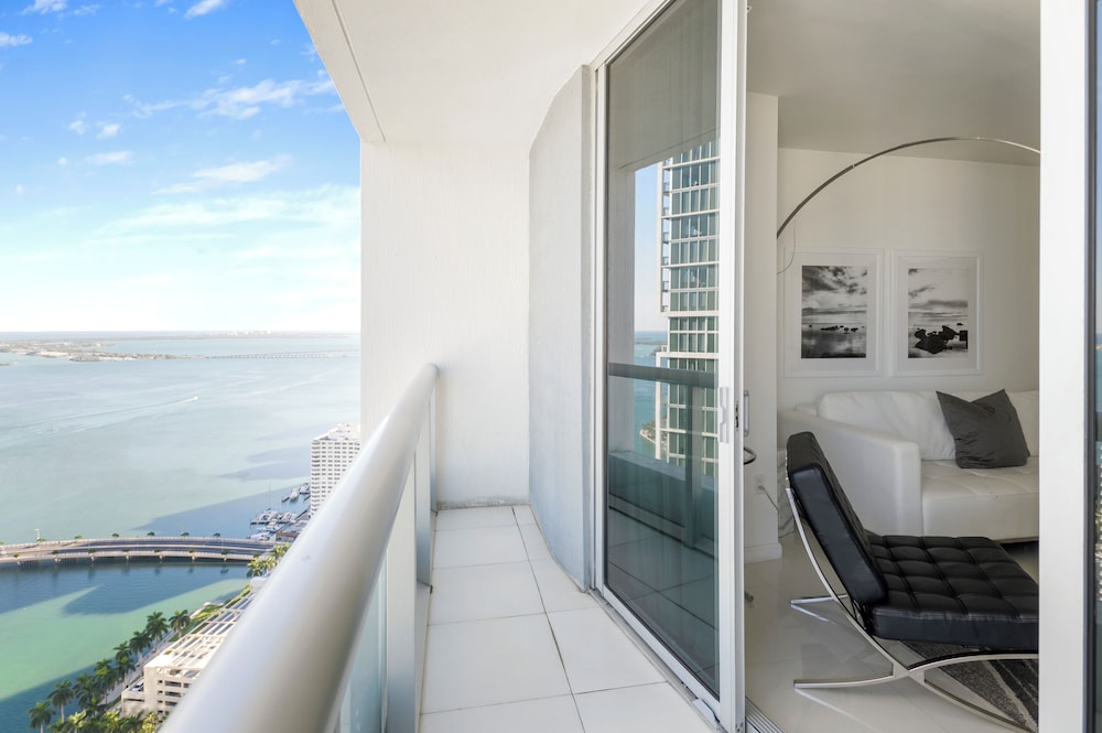 Premium Apartment photo 3