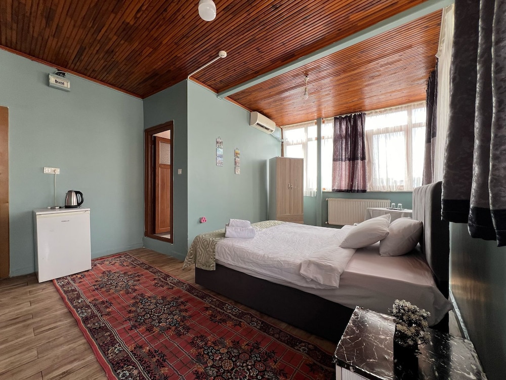 Grand Double Room photo 3