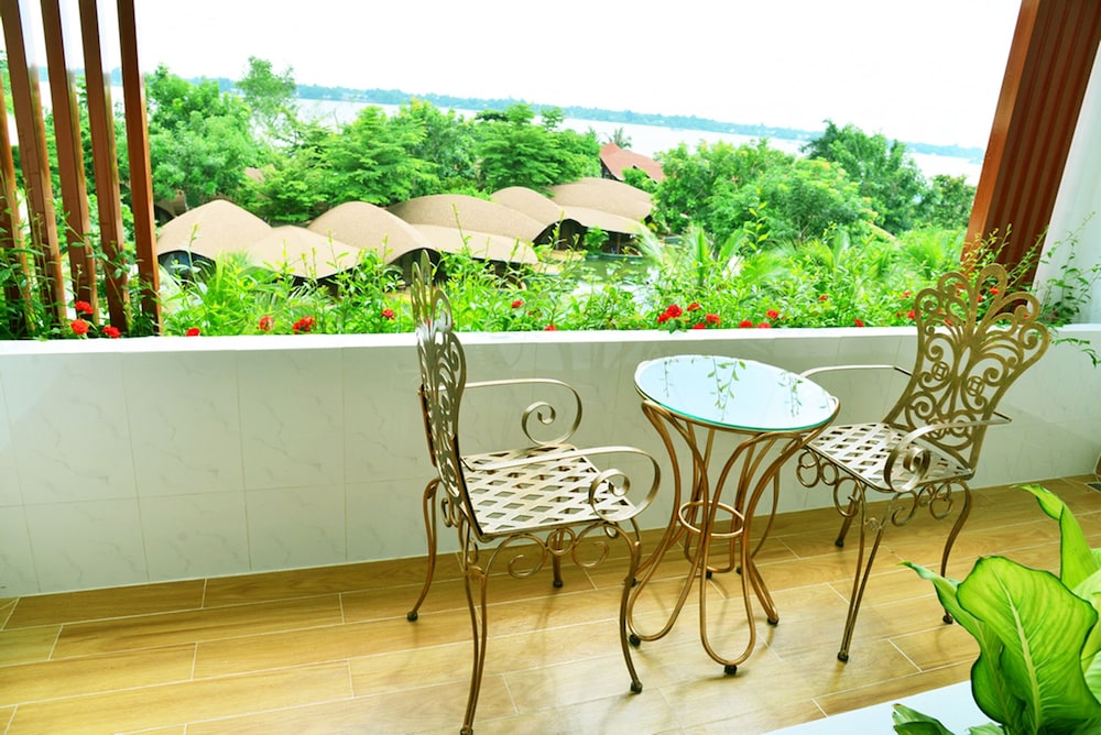 Suite - Photo 6