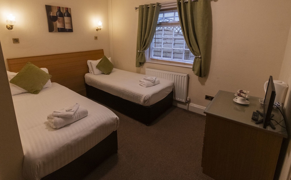 Classic Twin Room, 2 Twin Beds, Non Smoking photo 1