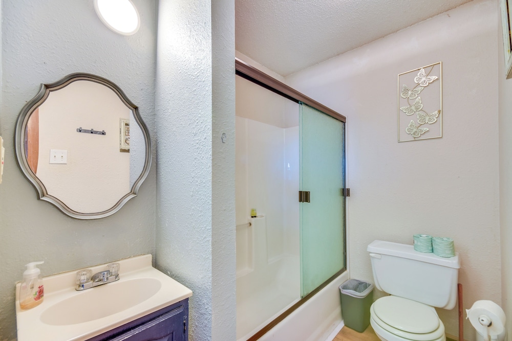 House (2 Bedrooms) photo 2