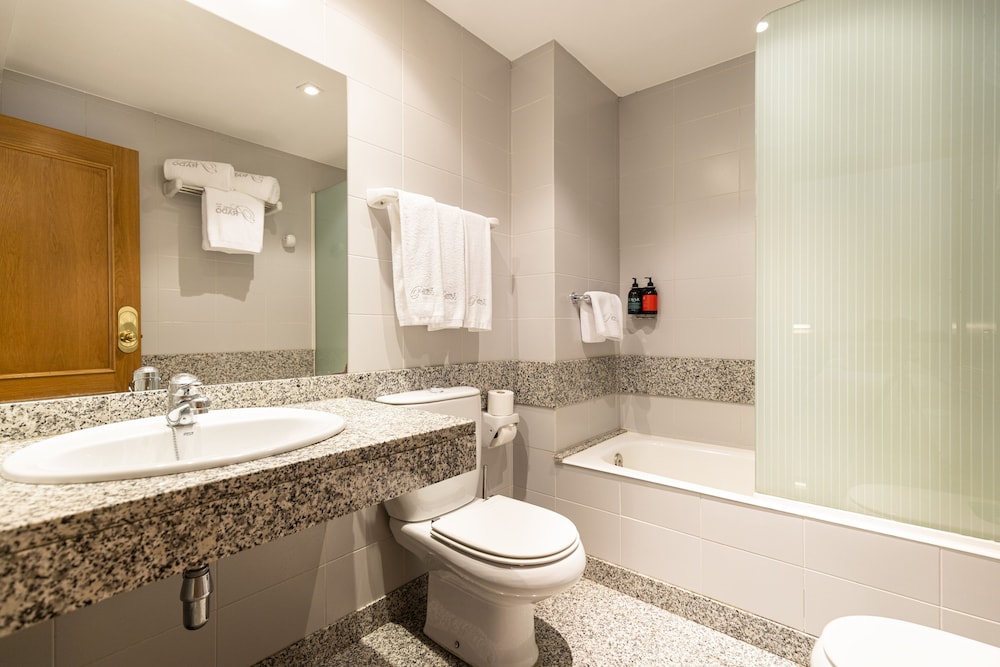 Triple Room - Photo 6