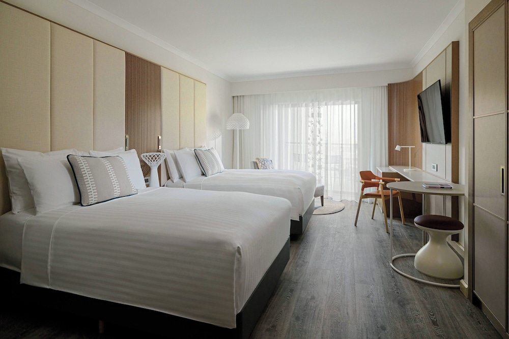 Superior Room, 2 Queen Beds, Balcony