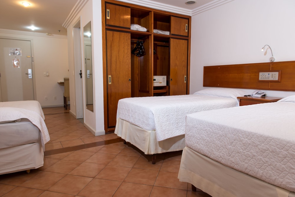 Superior Quadruple Room photo 2