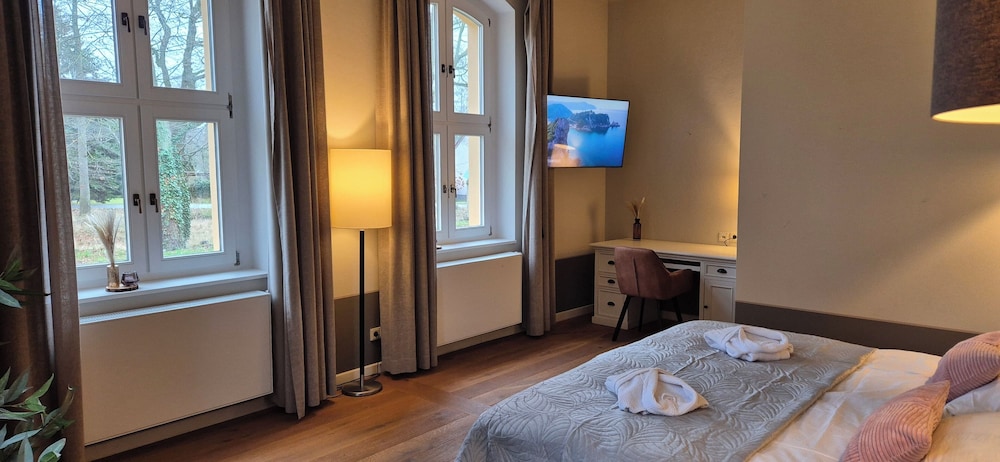 Deluxe Double Room, Park View