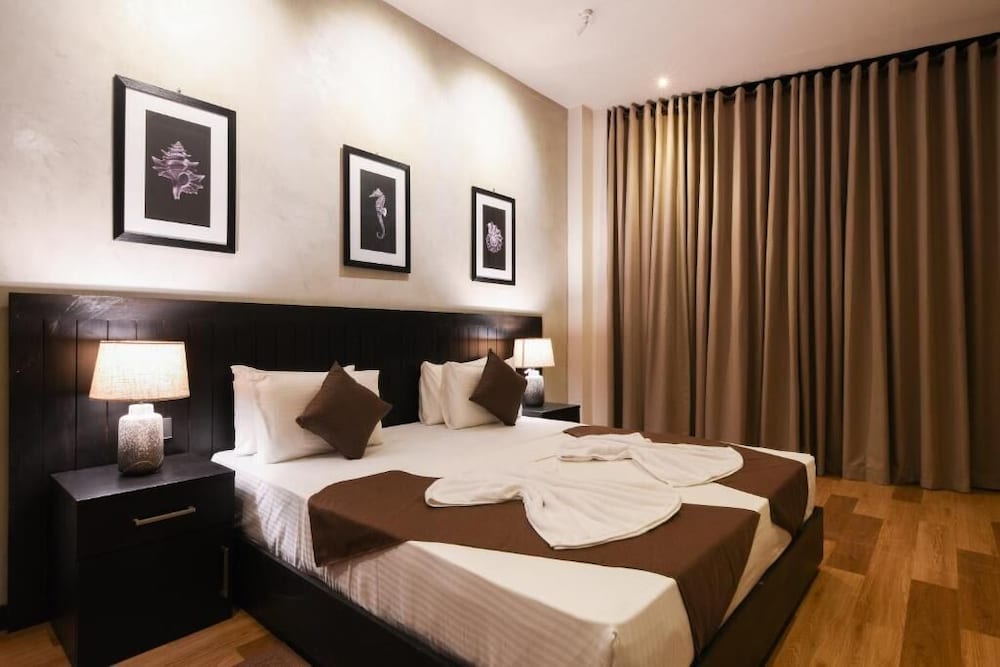 Superior Double Room, Partial Sea View photo 2